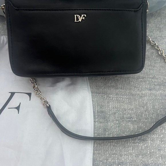 DVF butter soft black leather handbag - Picture 11 of 11